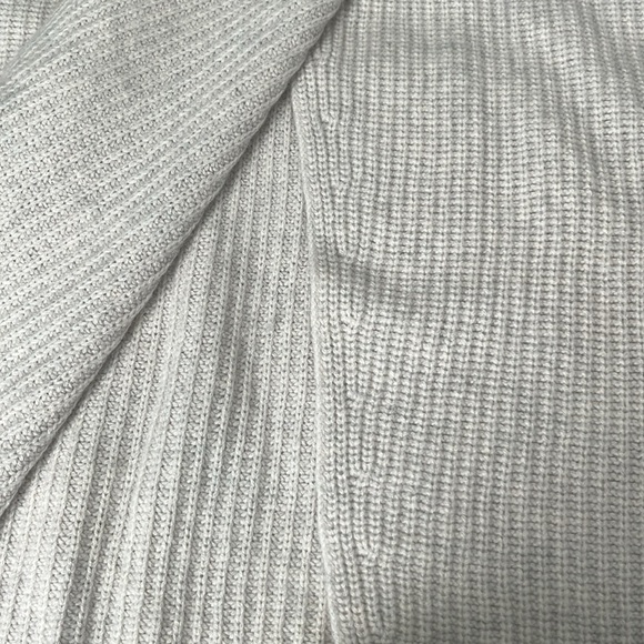 Althleta Cream Azalea Oversized Merino Wool and Cashmere Sweater Size M - Picture 12 of 12